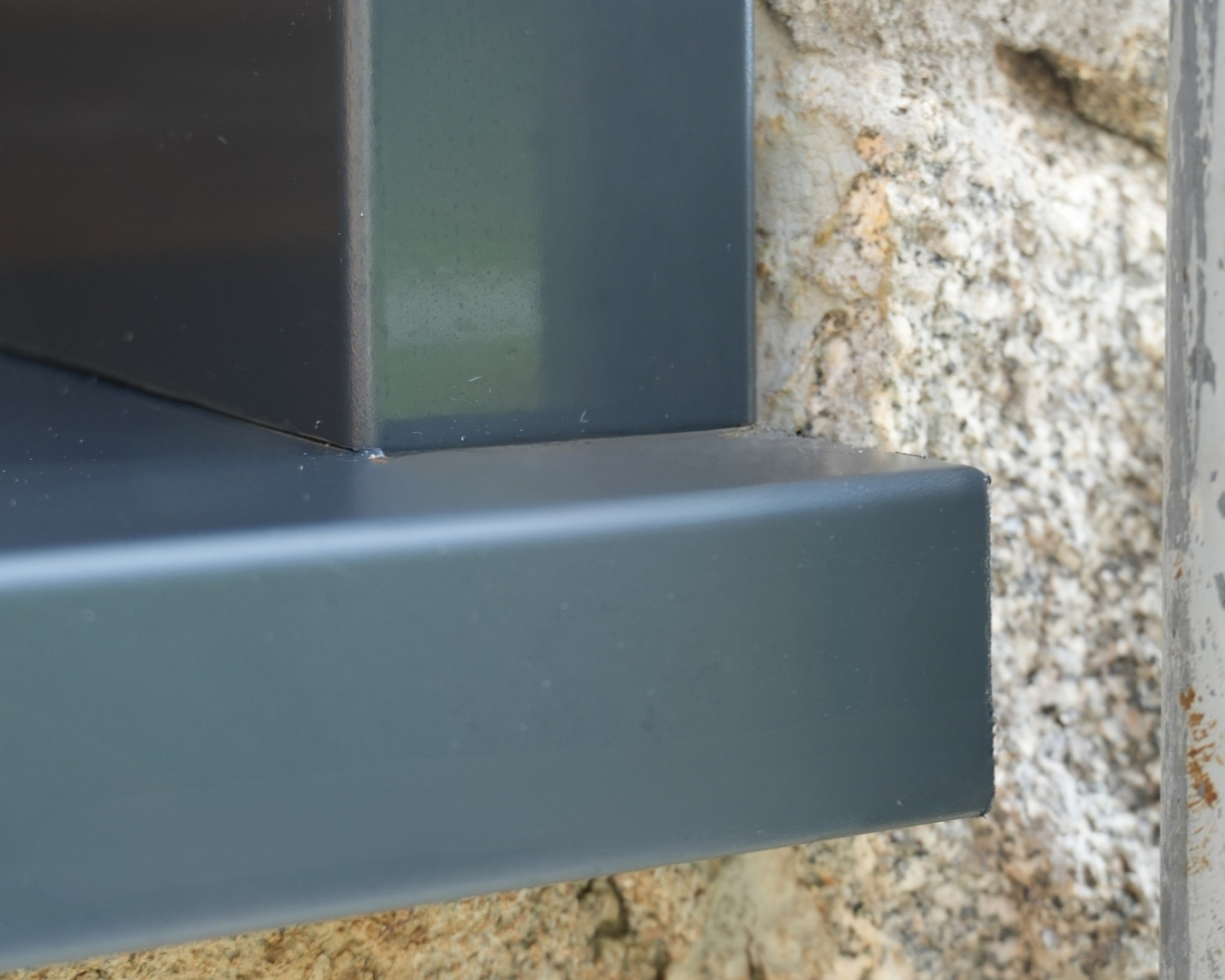 BOIS-SIGNATURE-CHANTIER-HABILLAGE-MENUISERIES-5